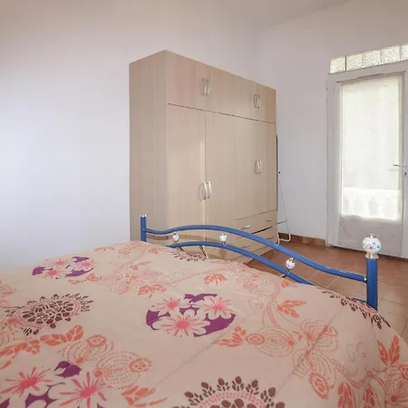 Nicolas * Coti-Chiavari (Corsica)