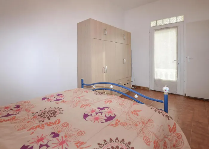 Nicolas * Coti-Chiavari (Corsica)